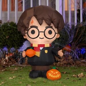 Harry Potter Holiday Decor Light-Up Feature Airblown Inflatables Warner Brothers